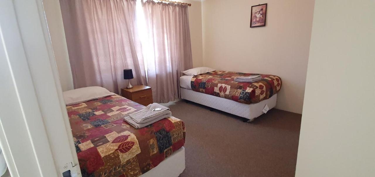 Pinjarra Caravan Park And Cabins Dış mekan fotoğraf