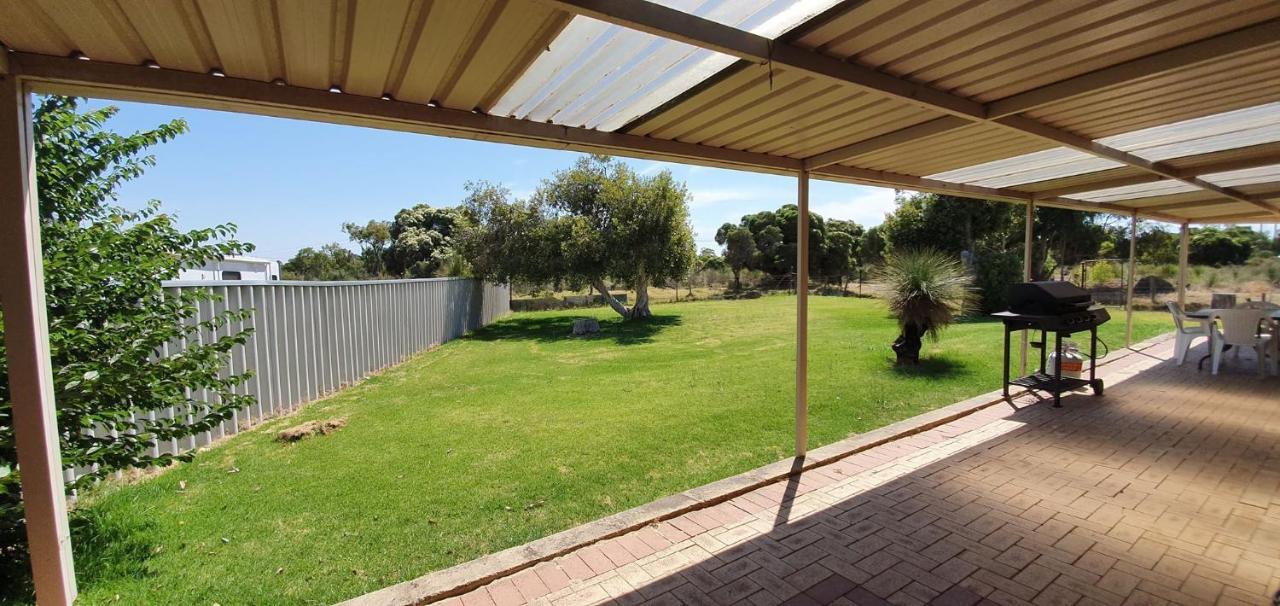 Pinjarra Caravan Park And Cabins Dış mekan fotoğraf